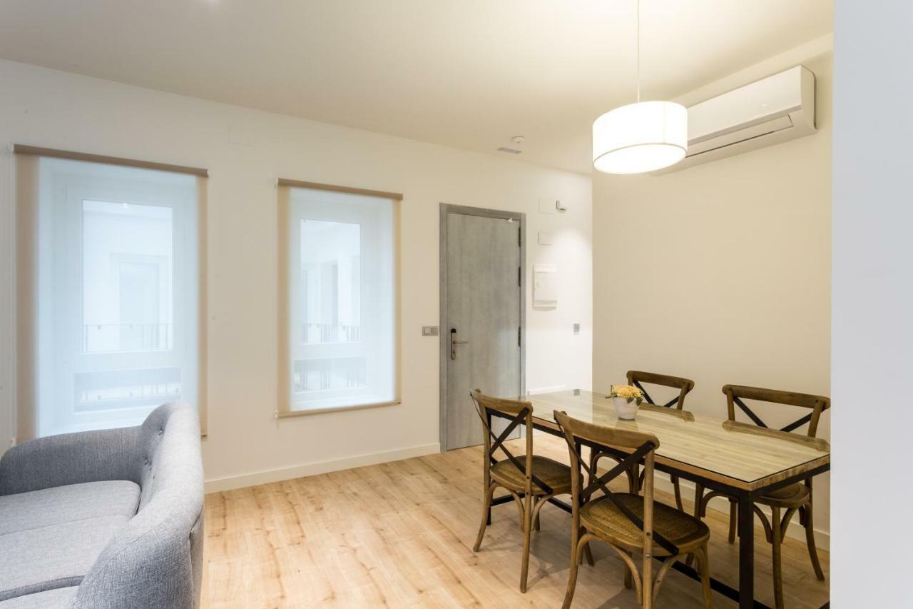 Apartamentos Lanza Seville Ngoại thất bức ảnh